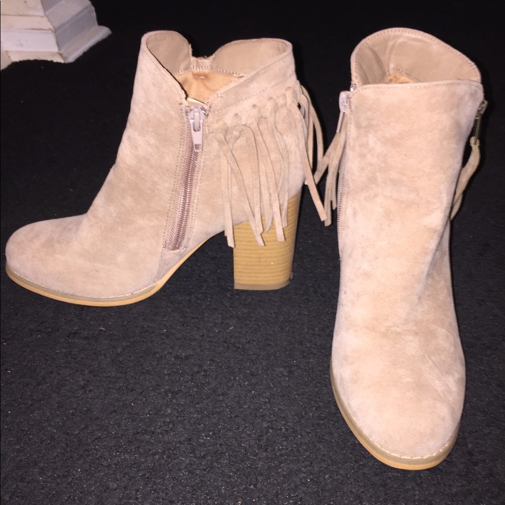 Pazzle Booties